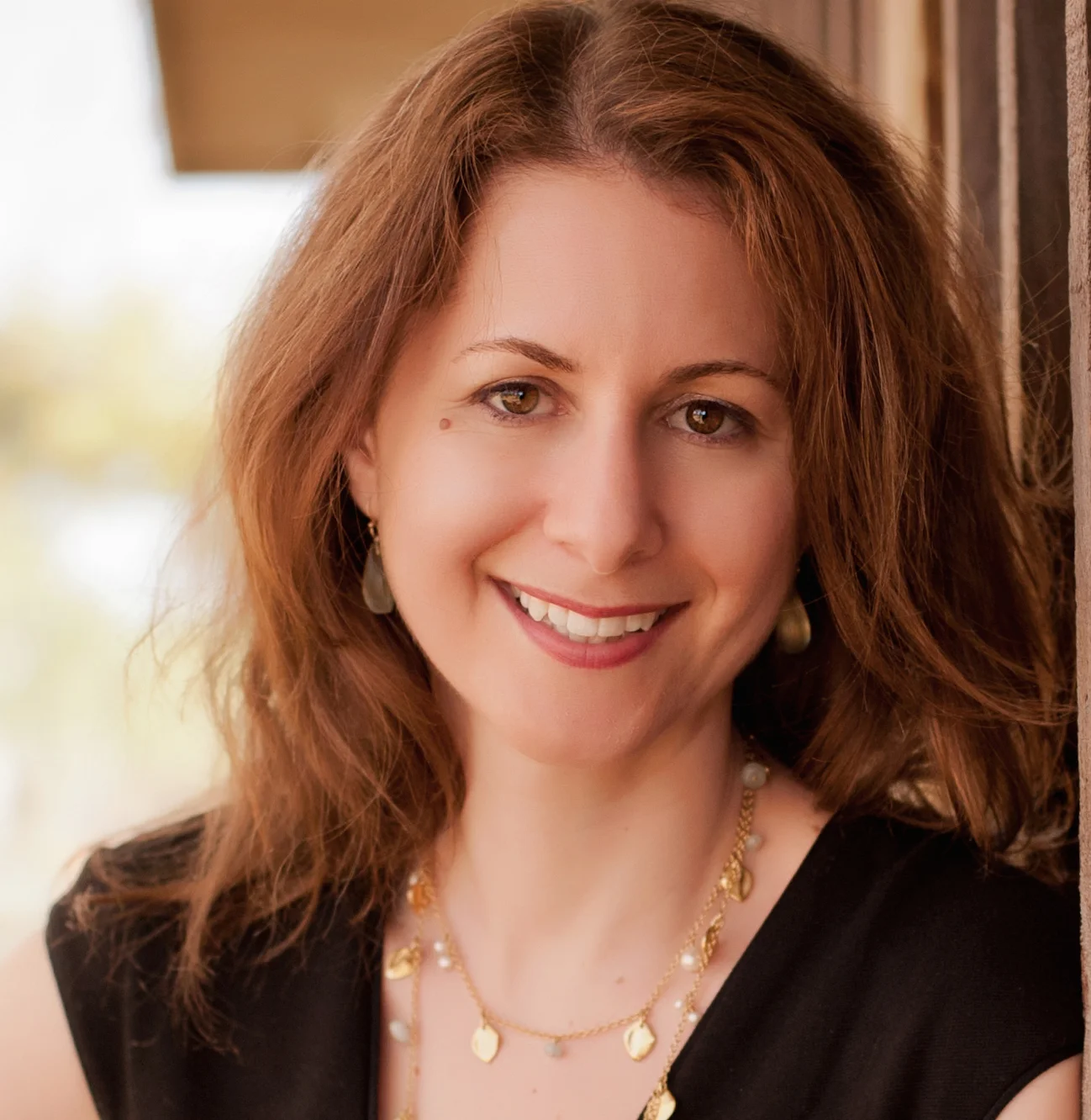 JulieWainwright_headshot.jpg