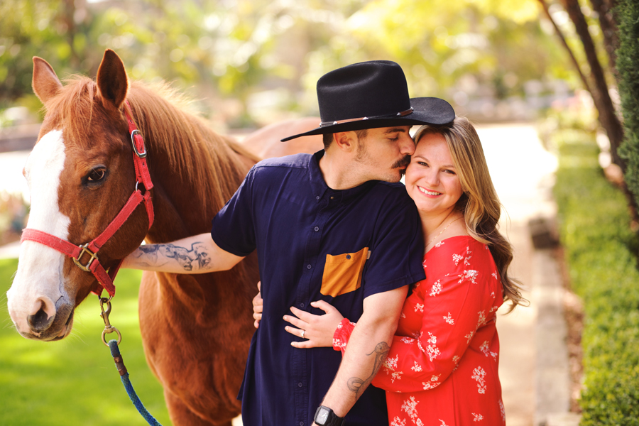 Red-Barn-Huntington-Beach-Engagement001.jpg