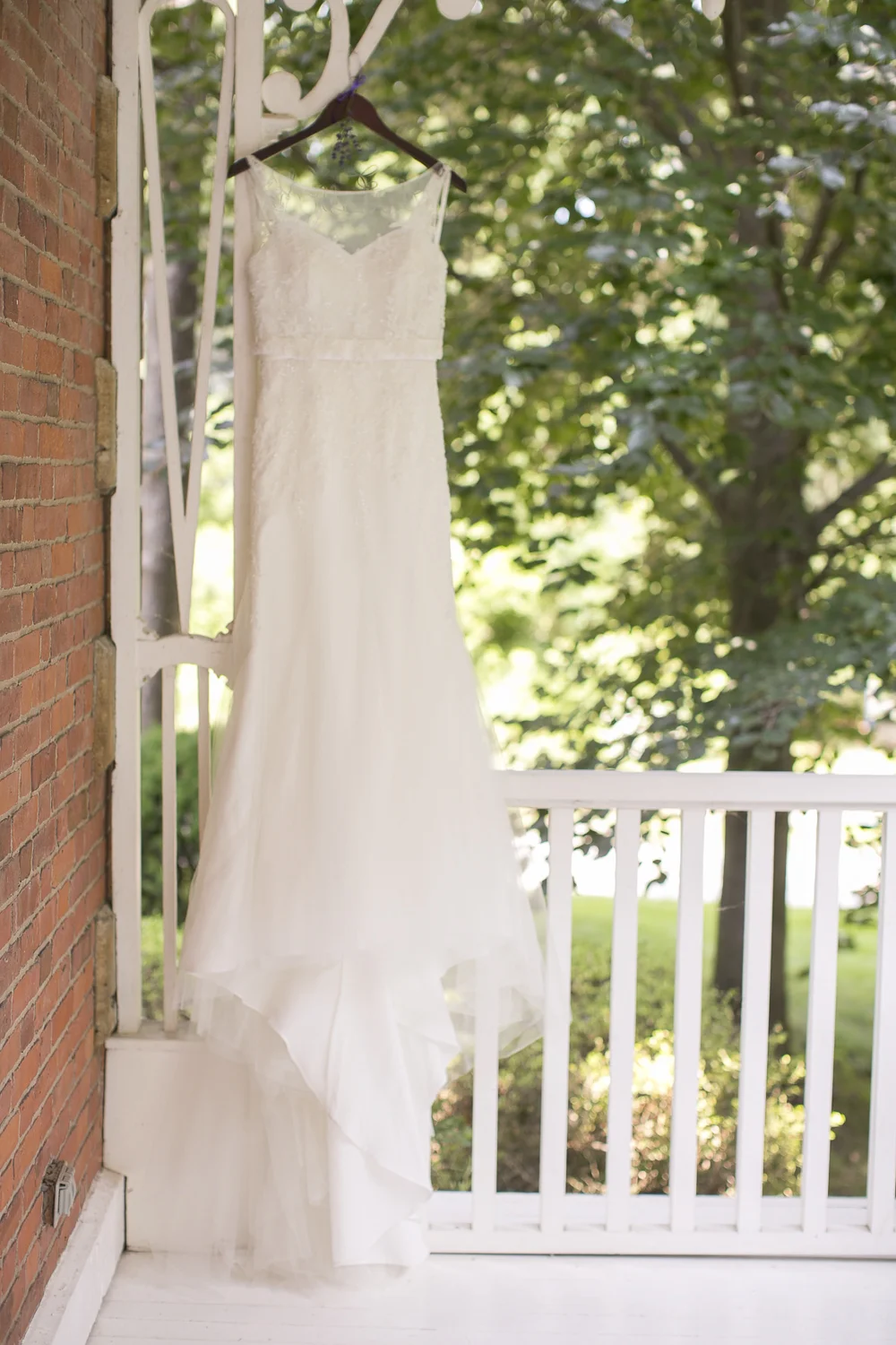 Kurtz-Orchards-Wedding-Niagara-Weddings-Niagara-Photographer-Queenston-Wedding-Photographer-photography-by-Eva-Derrick-Photography-011.jpg