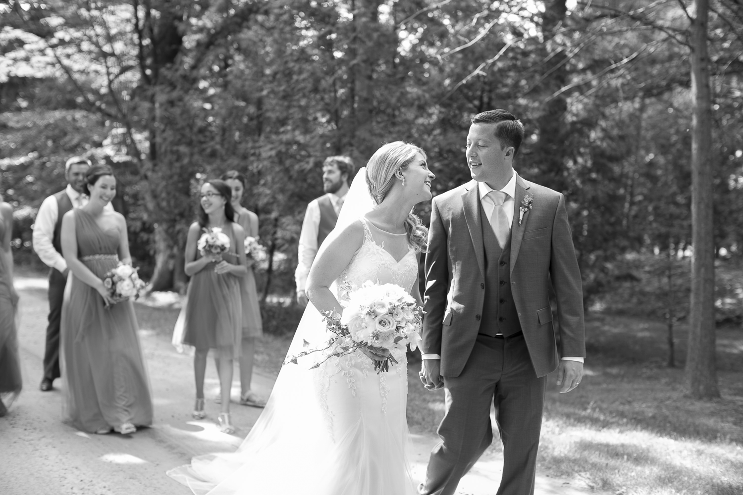 Kurtz-Orchards-Wedding-Niagara-Weddings-Niagara-Photographer-Queenston-Wedding-Photographer-photography-by-Eva-Derrick-Photography-037.jpg