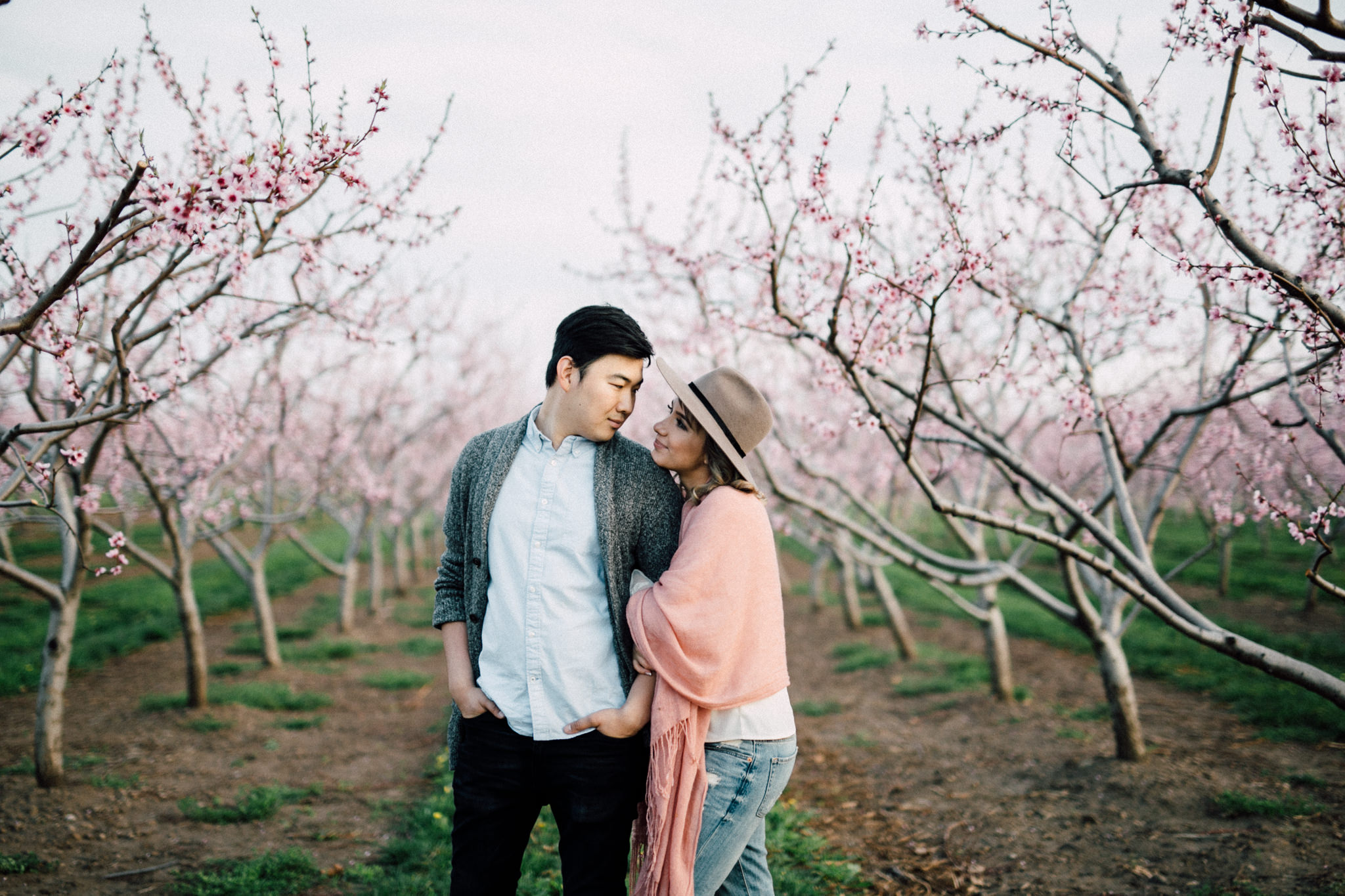 Niagara-Portrait-Session-Niagara-On-The-Lake-Cherry-Blossoms-photography-by-Simply-Lace-Photography-025.JPG