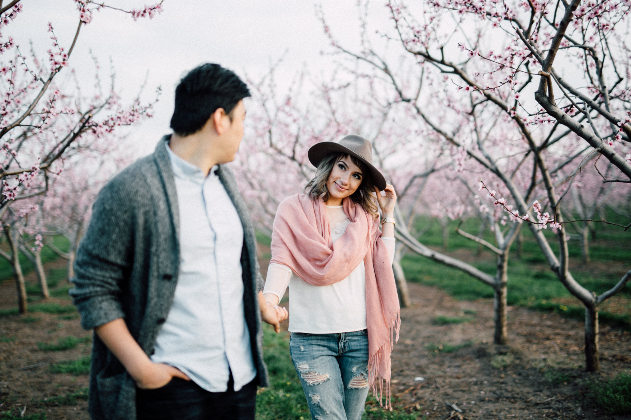 Niagara-Portrait-Session-Niagara-On-The-Lake-Cherry-Blossoms-photography-by-Simply-Lace-Photography-033.JPG