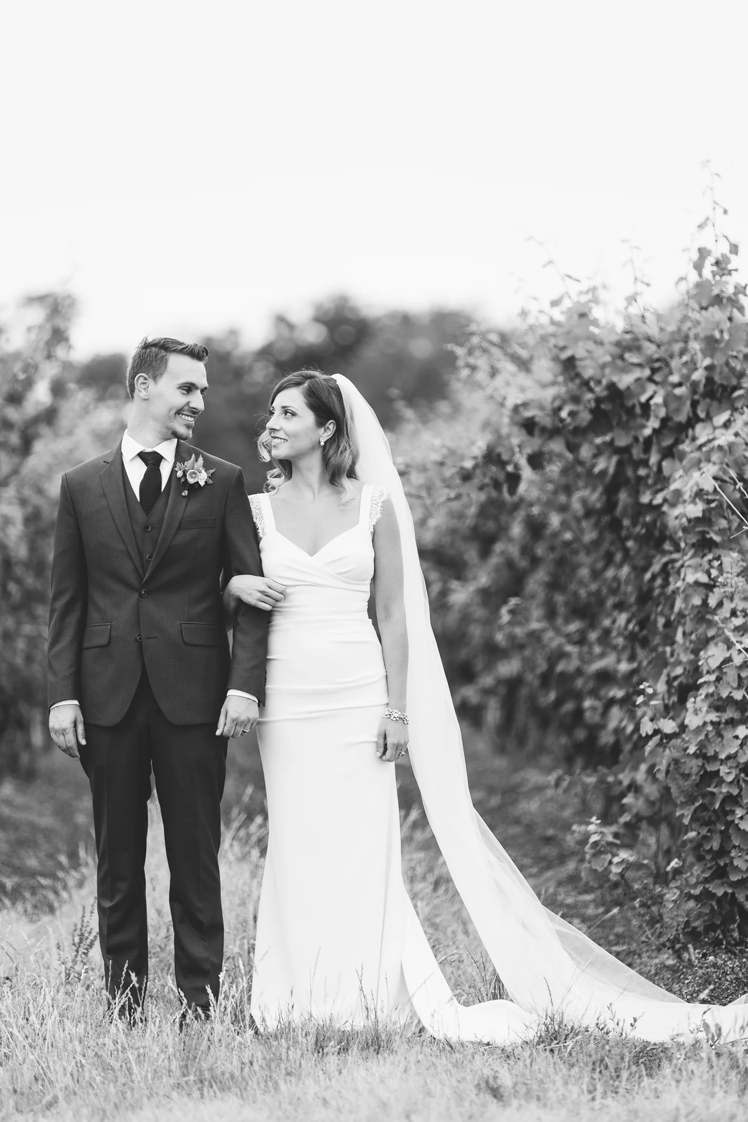 Kurtz Orchard wedding - A Brit & A Blonde-96.jpg