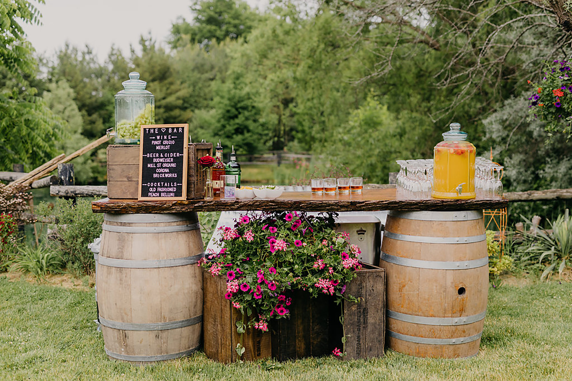 Kurtz-Orchards-Wedding-Niagara-wedding-Vineyard-Bride-Photography-by-Kayla-Rocca-026.JPG