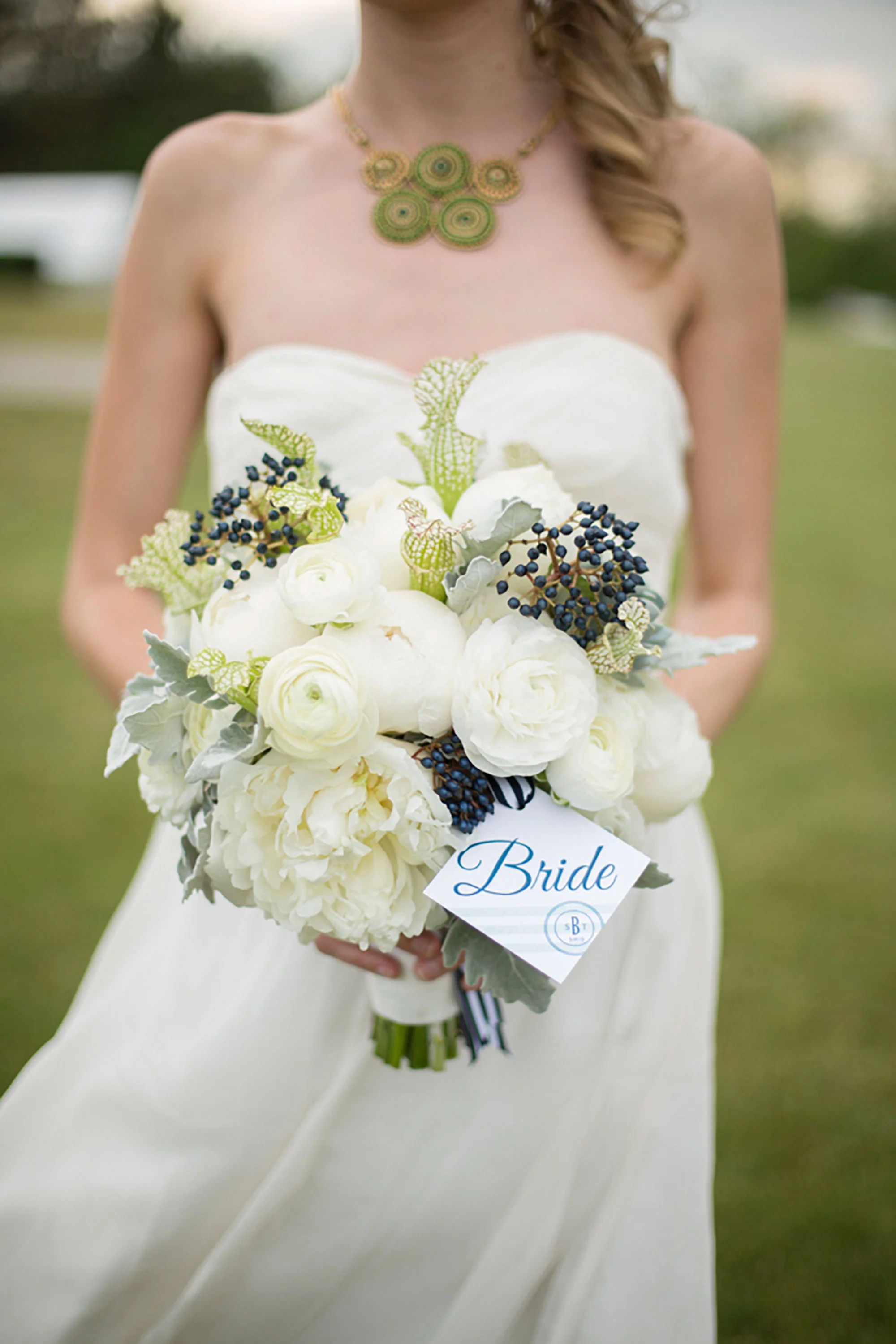 Ravine-Vineyard-Editorial-Vineyard-Bride-photo-by-Philosophy-Studios-0020.JPG
