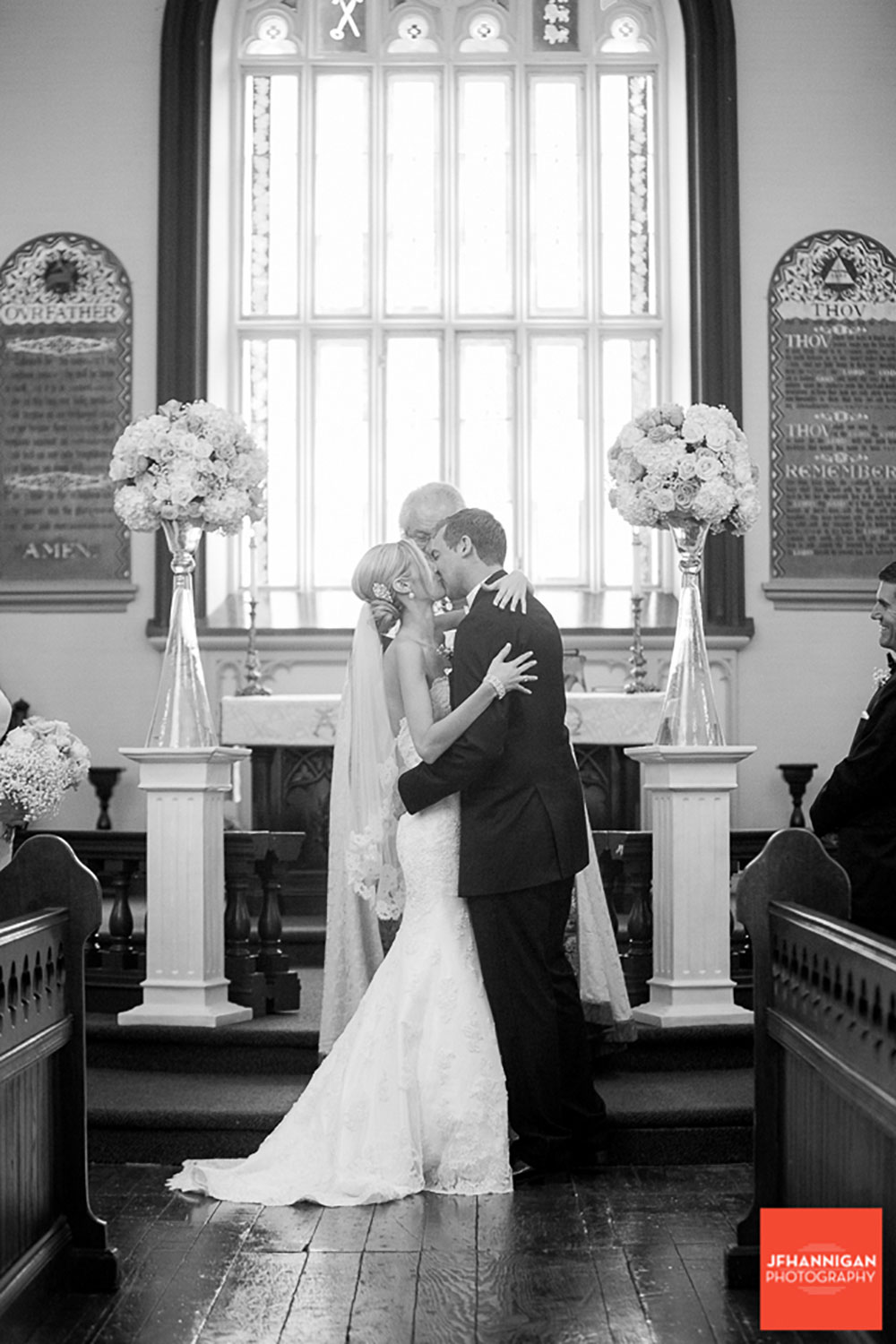 Pillar-and-Post-Vintage-Hotels-Wedding-Vineyard-Bride-photo-by-Joel-Hannigan-Photography-0037.JPG