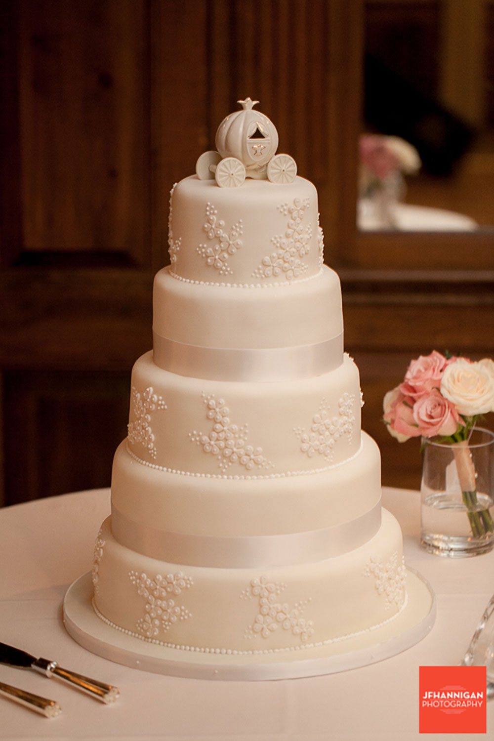 Pillar-and-Post-Vintage-Hotels-Wedding-Vineyard-Bride-photo-by-Joel-Hannigan-Photography-0058.JPG