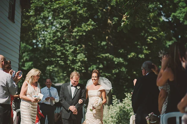 Niagara-on-the-Lake-Queens-Landing-Vineyard-Bride-Photo-By-Mango-Studios-017.jpg