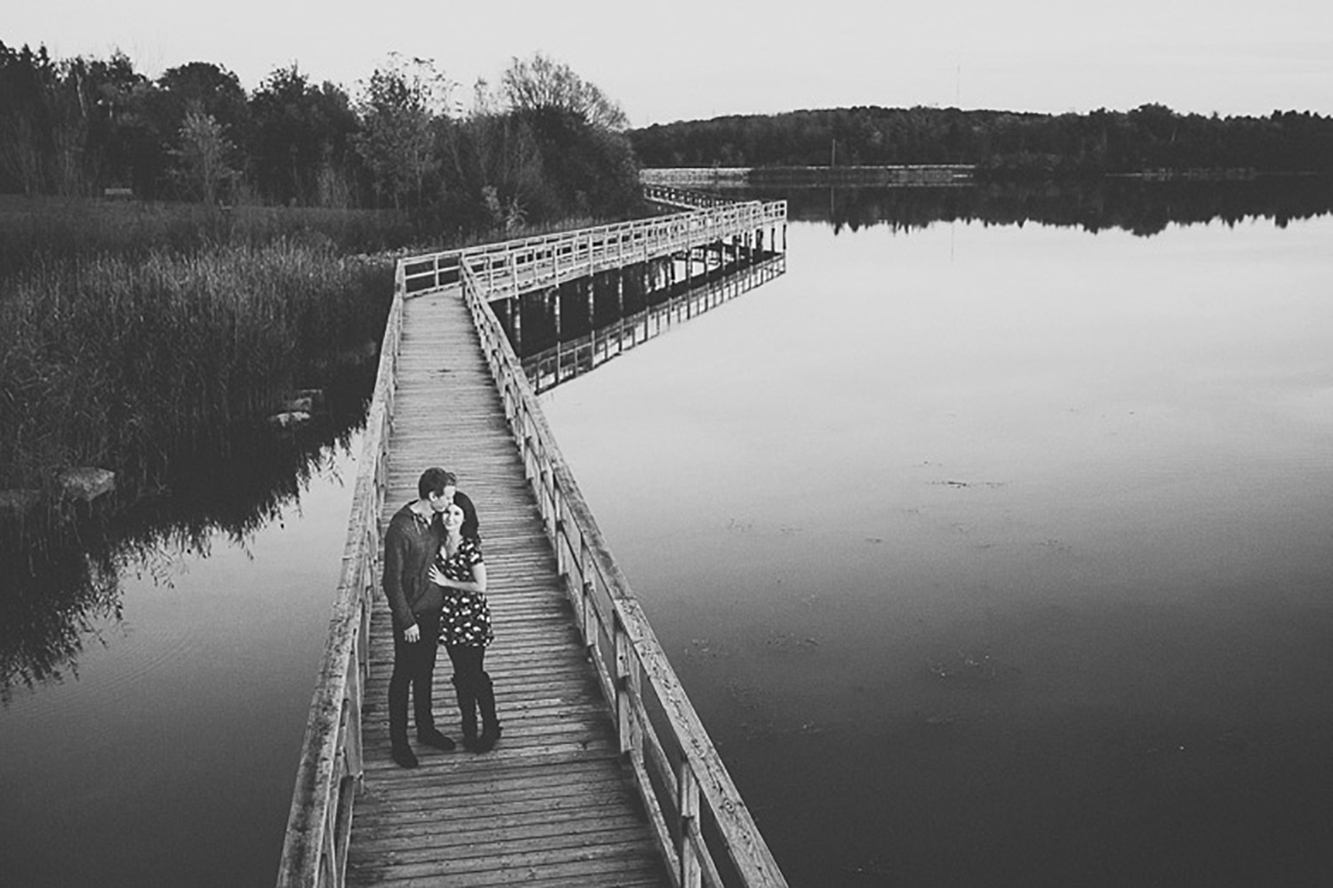 Waterfront-Gibson-Lake-Engagement-Vineyard-Bride-Photo-By-Reed-Photography-019.jpg