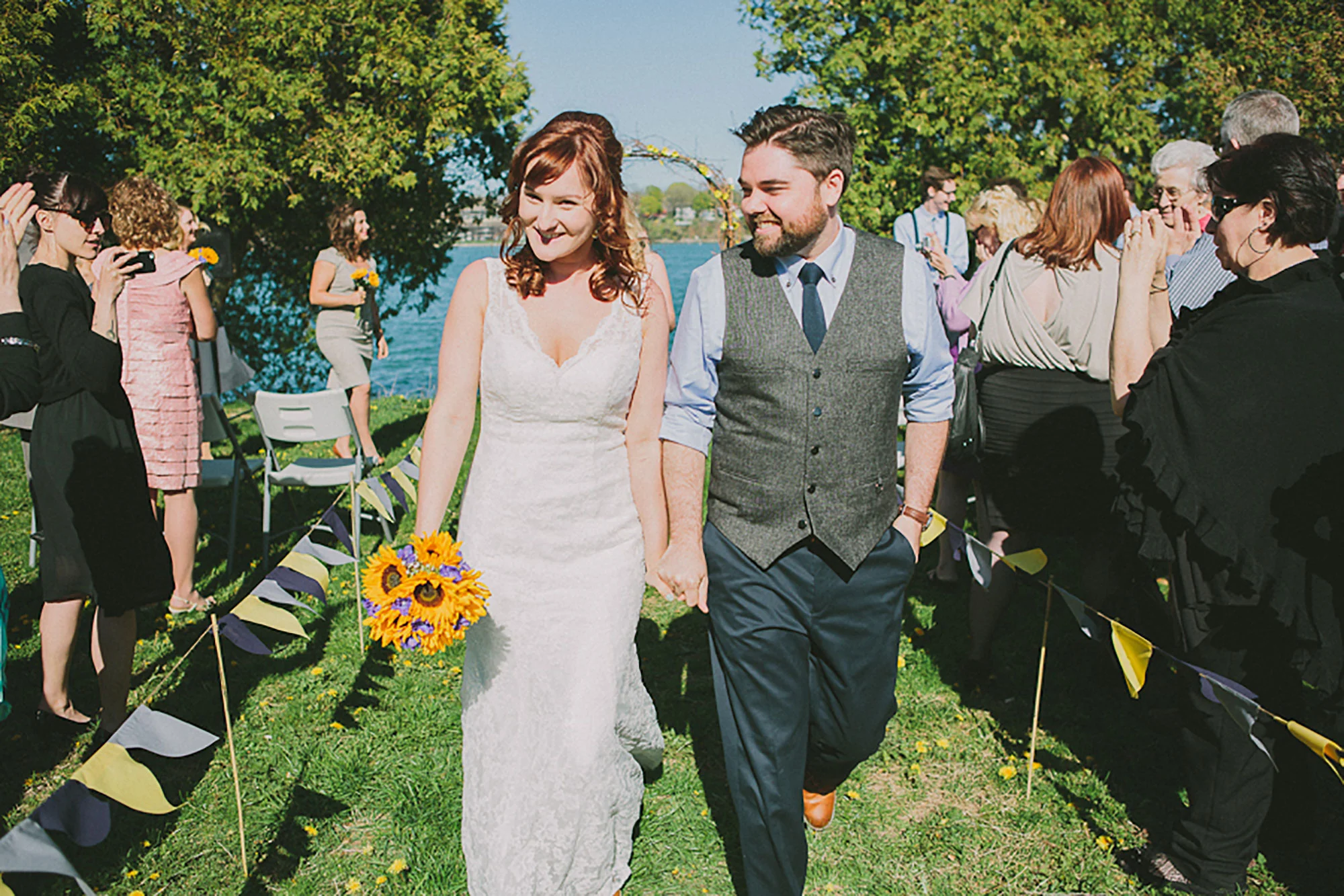Navy-Hall-Wedding-Vineyard-Bride-Photo-By-Andrew-Mark-Photography-032.jpg