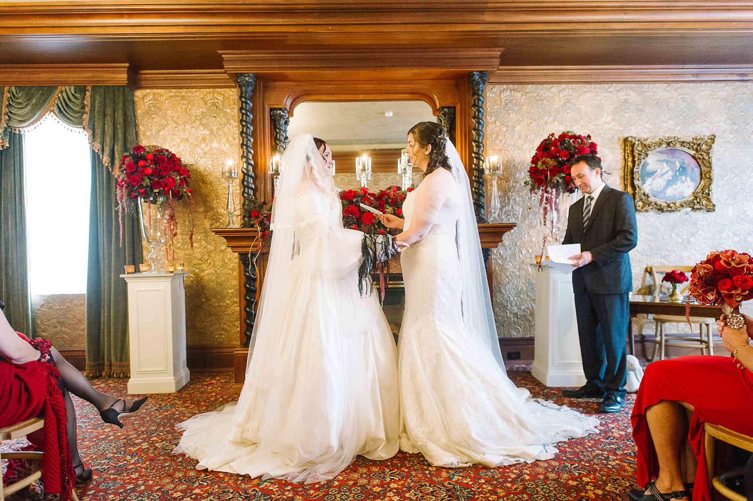 Vintage-Hotels-Wedding-Vineyard-Bride-Photo-By-Tara-McMullen-Photography-008.jpg