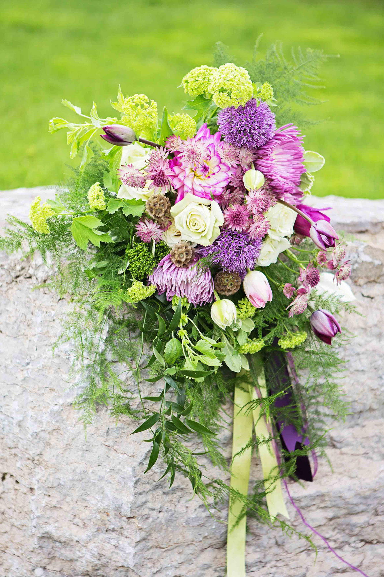 Wine-Country-Floral-Wedding-Florals-Vineyard-Bride-Photo-By-Jessica-Little-Photography-010.jpg