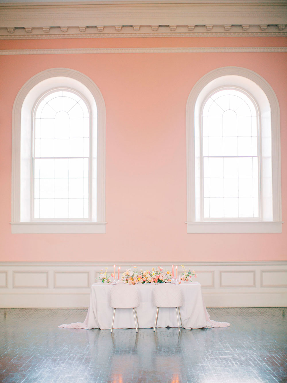 Niagara-on-the-Lake-Courthouse-Vineyard-Bride-Editorial-photo-by-Jessica-Imrie-Photography-013.jpg