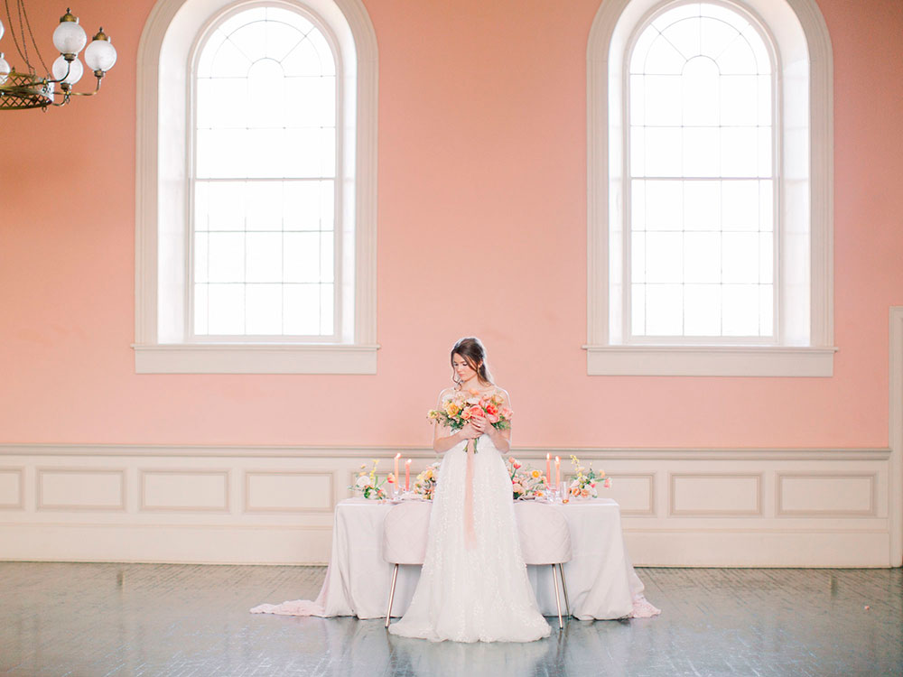 Niagara-on-the-Lake-Courthouse-Vineyard-Bride-Editorial-photo-by-Jessica-Imrie-Photography-018.jpg