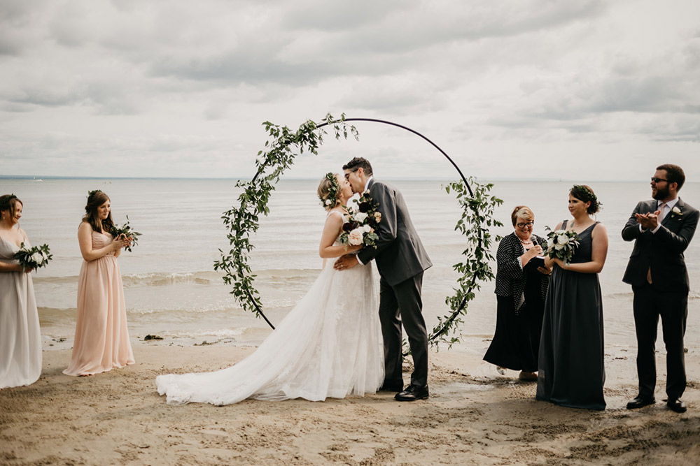 Amanda-Cowley-Events-Wedding-Planner-Vineyard-Bride-Photography-by-Katie-Benfey-Photography-055.jpg