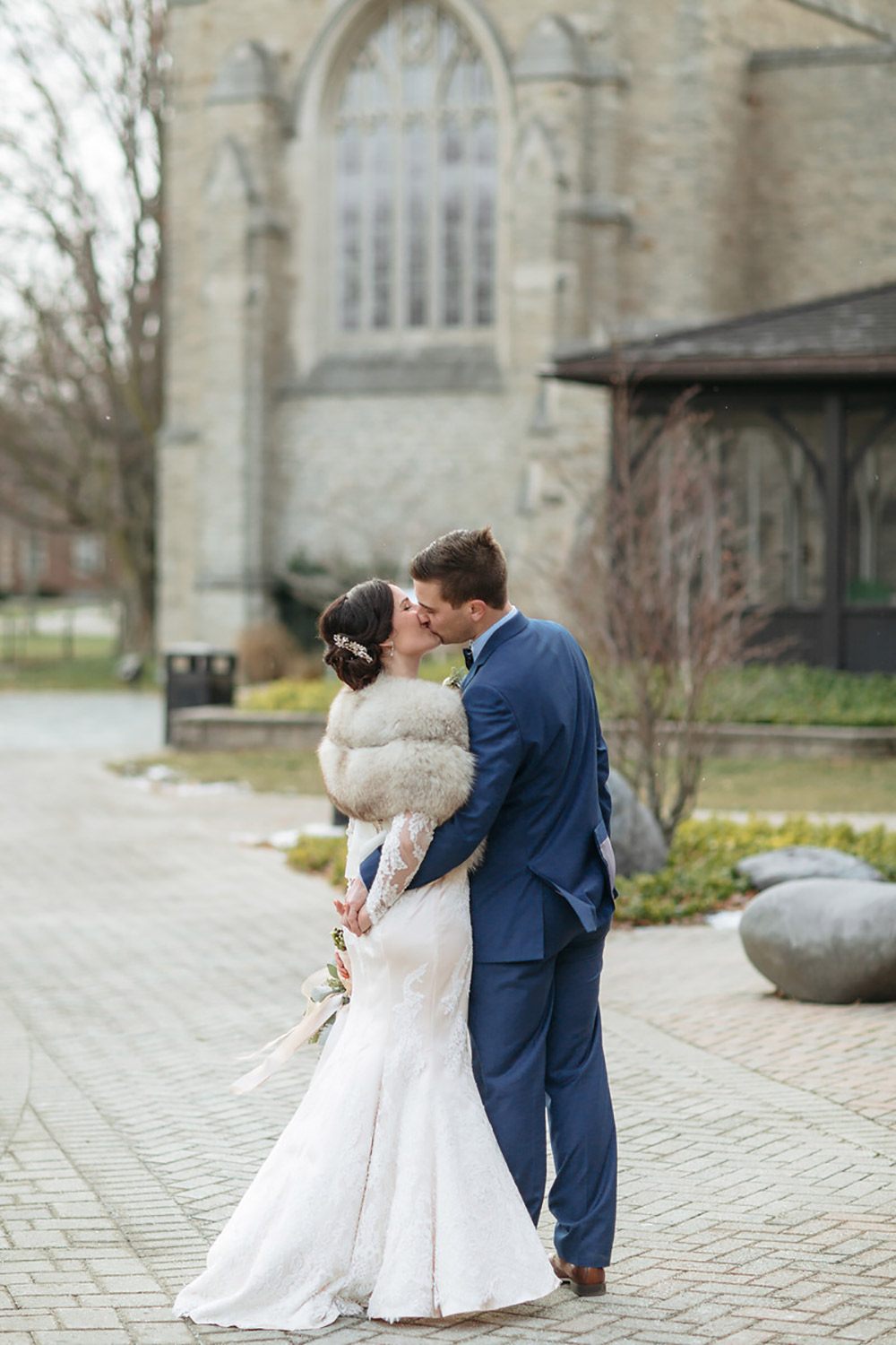 Winter-Wedding-Ridley-College-Stone-Mill-Inn-Vineyard-Bride-Photography-by-Joel-Hannigan-Photography-032.jpg