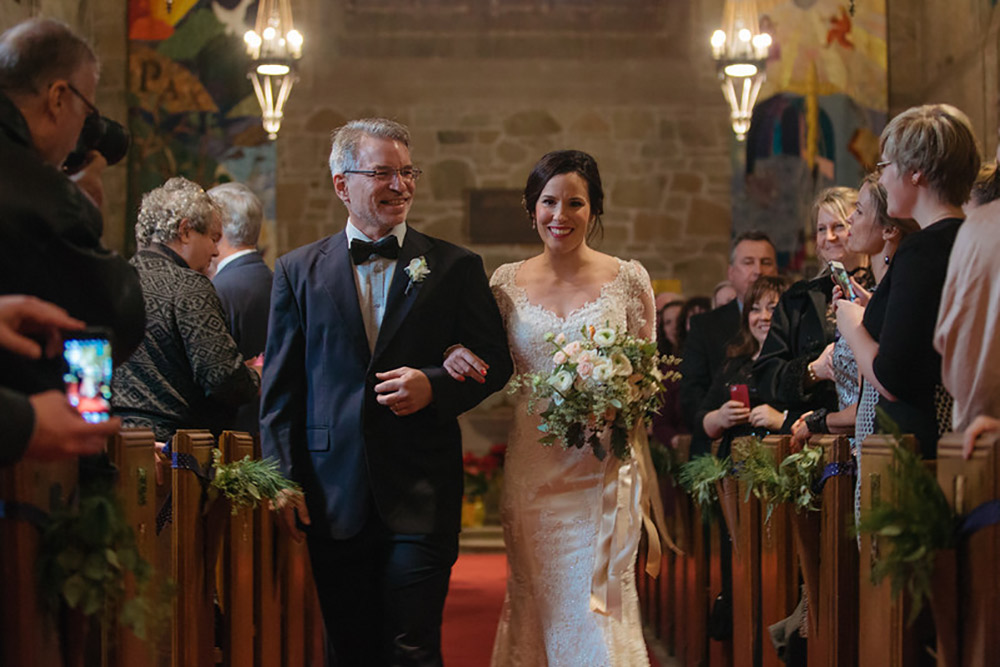 Winter-Wedding-Ridley-College-Stone-Mill-Inn-Vineyard-Bride-Photography-by-Joel-Hannigan-Photography-037.jpg