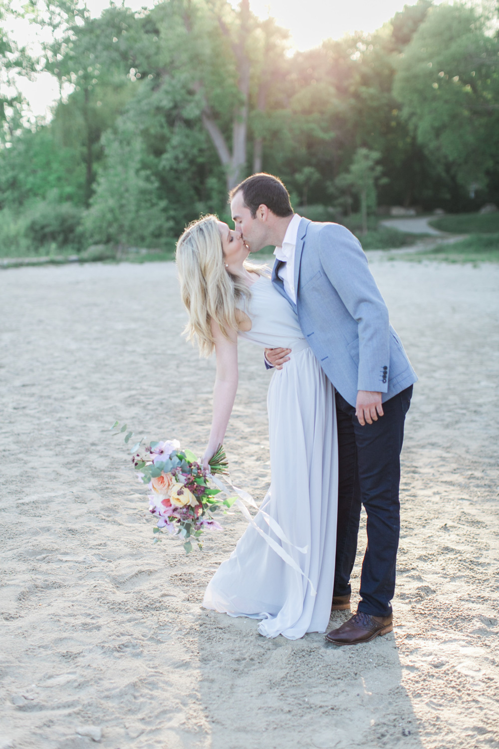 vineyard-bride-guide-engagement-session-planning-series-swish-list-vendor-niagara-toronto007.jpg
