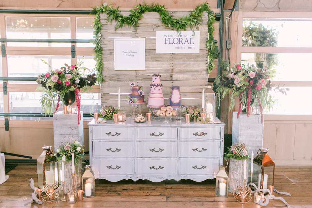 vineyard-bride-the-first-look-wedding-show-anniversary-niagara-toronto015.jpg