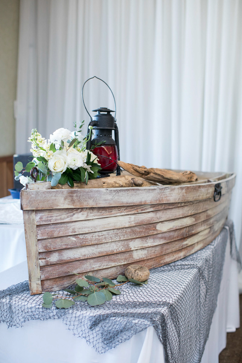 tide and vine oyster boat at first look autumn wedding show