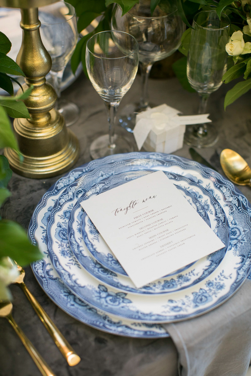 wedding day place setting and menus