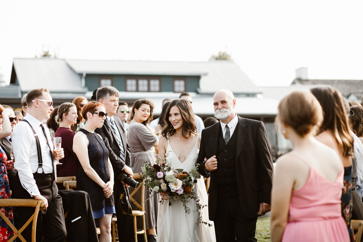 reed-photography-vineyard-bride-swish-list-ravine-vineyard-niagara-on-the-lake-wedding-36.jpg