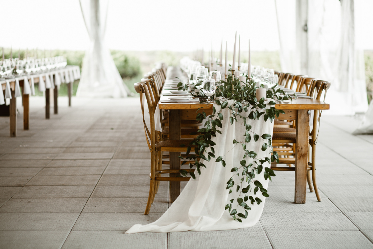 reed-photography-vineyard-bride-swish-list-ravine-vineyard-niagara-on-the-lake-wedding-44.jpg
