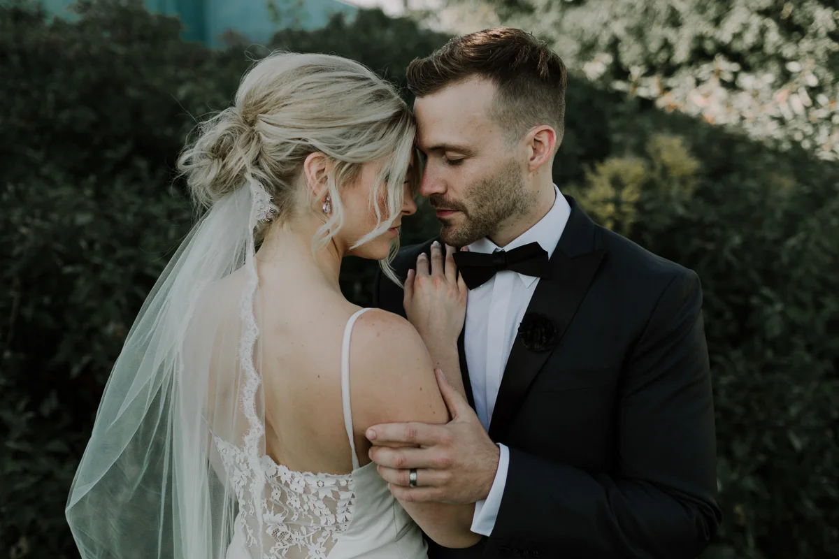 ally-nicholas-photography-vineyard-bride-swish-list-niagara-district-airport-niagara-on-the-lake-wedding-39.jpg