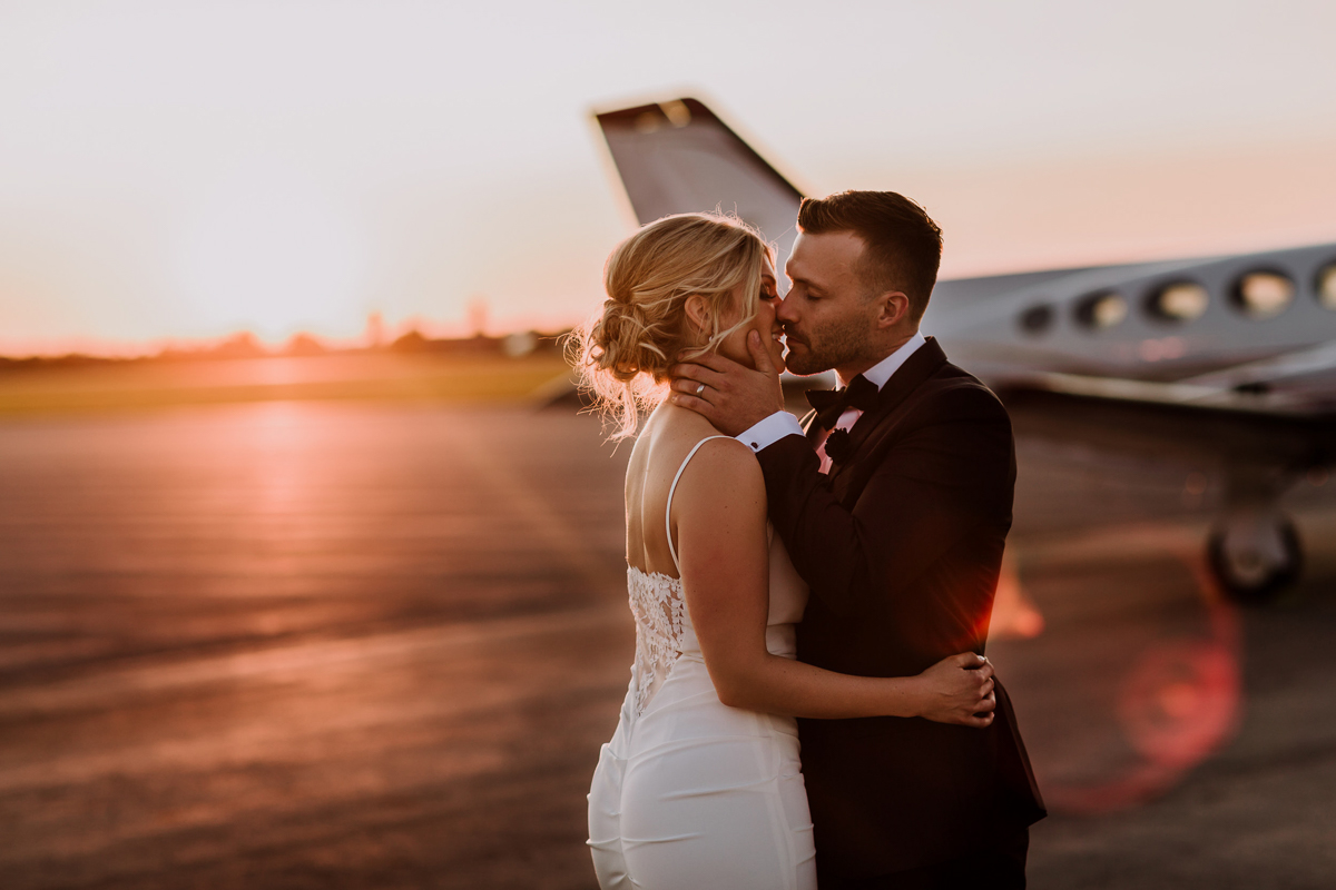 ally-nicholas-photography-vineyard-bride-swish-list-niagara-district-airport-niagara-on-the-lake-wedding-52.jpg