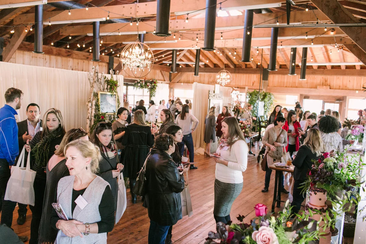 the-first-look-vineyard-bride-swish-list-kurtz-orchards-market-niagara-on-the-lake-wedding-show-40.jpg