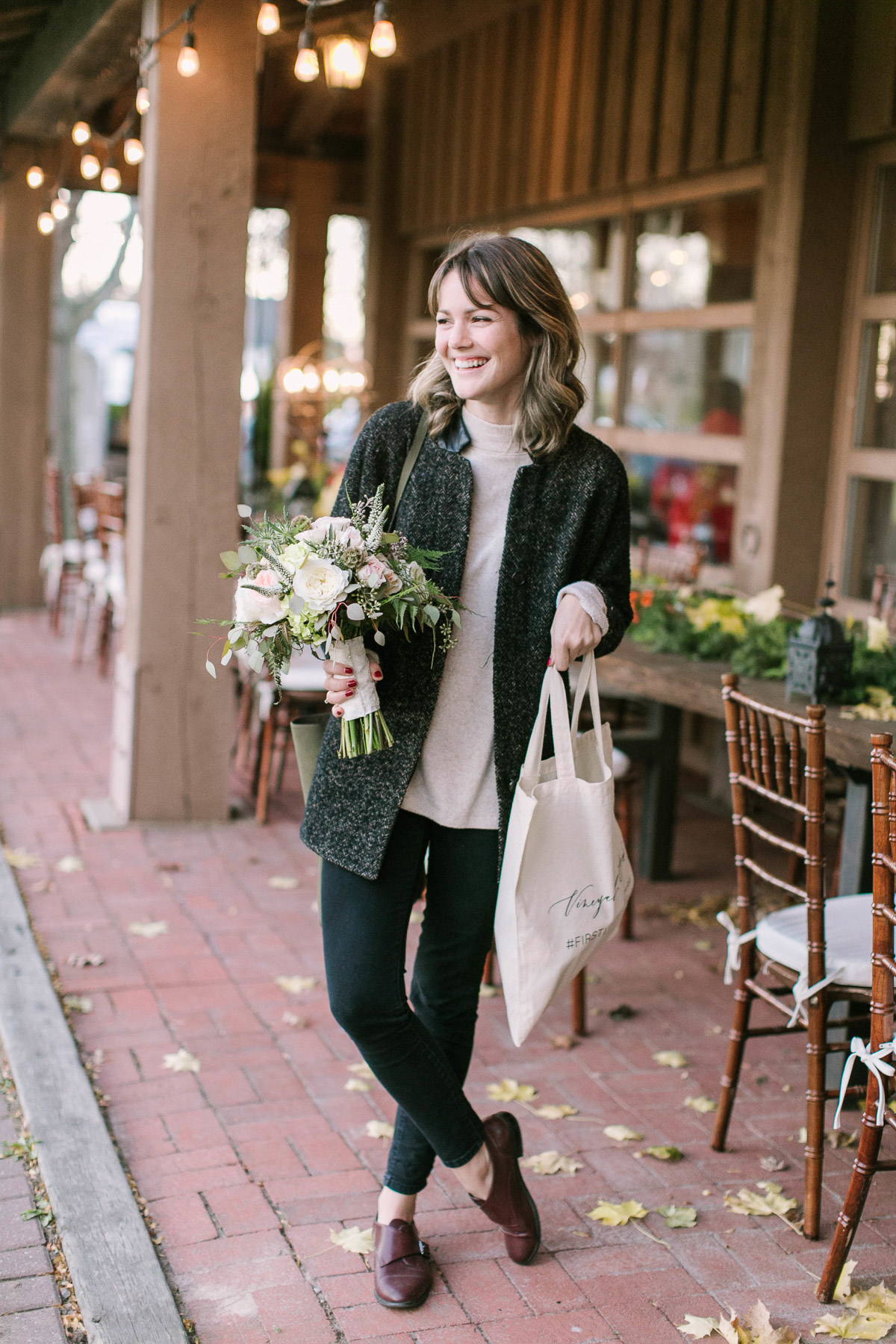 the-first-look-vineyard-bride-swish-list-kurtz-orchards-market-niagara-on-the-lake-wedding-show-62.jpg