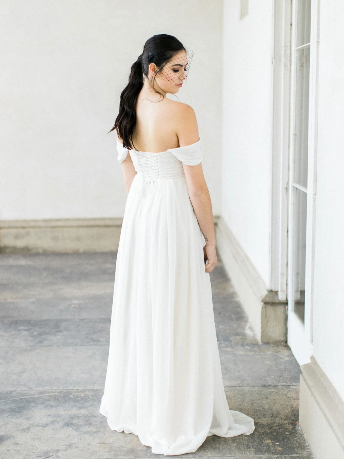 kurtz-orpia-photography-vineyard-bride-swish-list-dundurn-castle-dundas-wedding-editorial-21.jpg