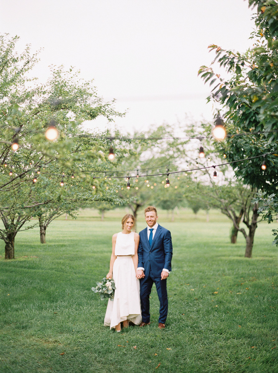 andrew-mark-photography-vineyard-bride-swish-list-kurtz-orchards-niagara-on-the-lake-wedding-69.jpg