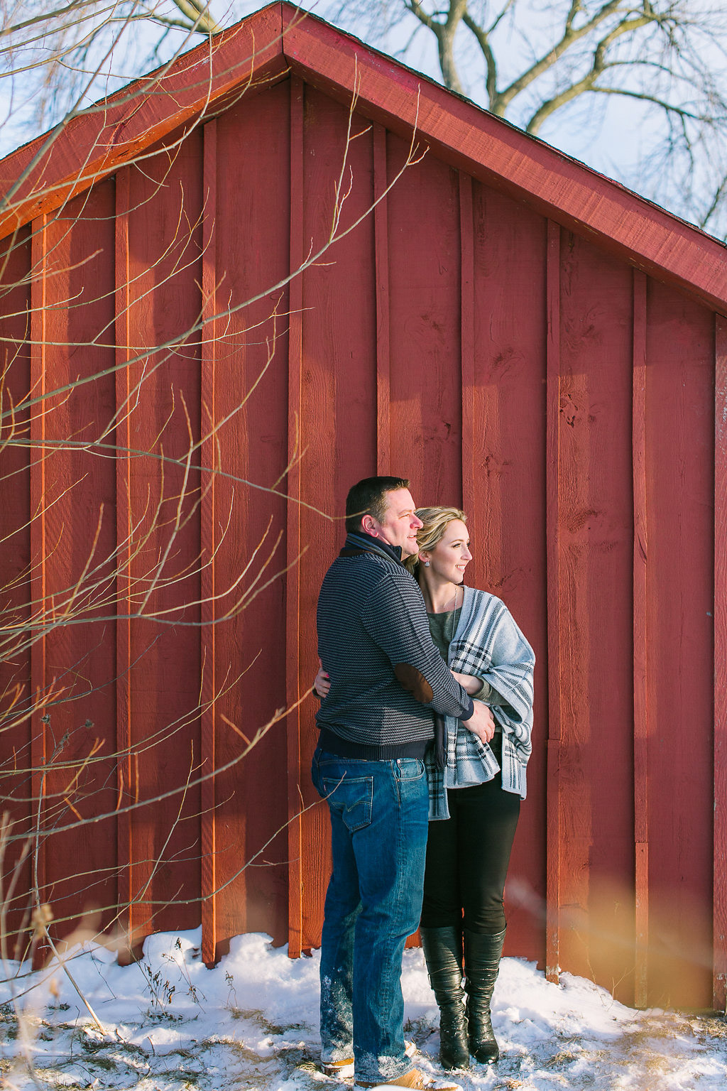 elizabeth-in-love-photography-vineyard-bride-swish-list-red-roof-retreat-niagara-on-the-lake-engagement-15.jpg