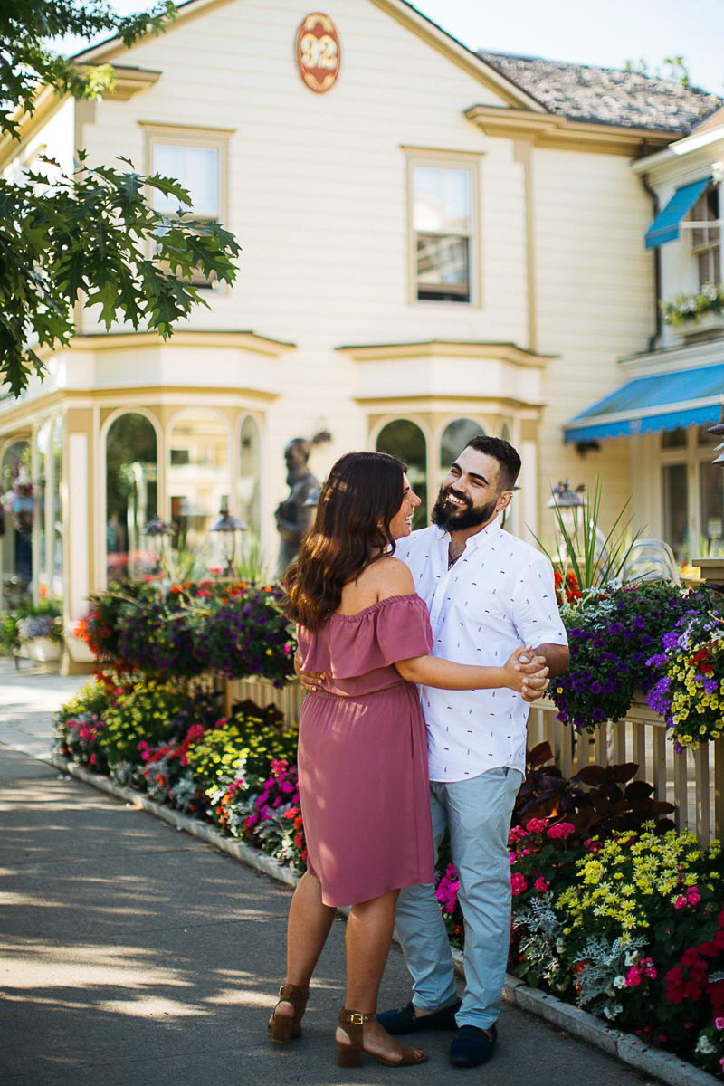 laura-may-photography-vineyard-bride-swish-list-niagara-on-the-lake-engagement-9.jpg