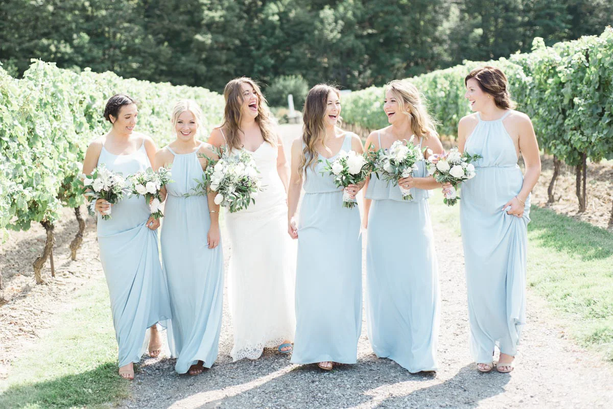 emily-jean-photography-vineyard-bride-swish-list-inn-on-the-twenty-cave-springs-winery-jordan-wedding-22.jpg