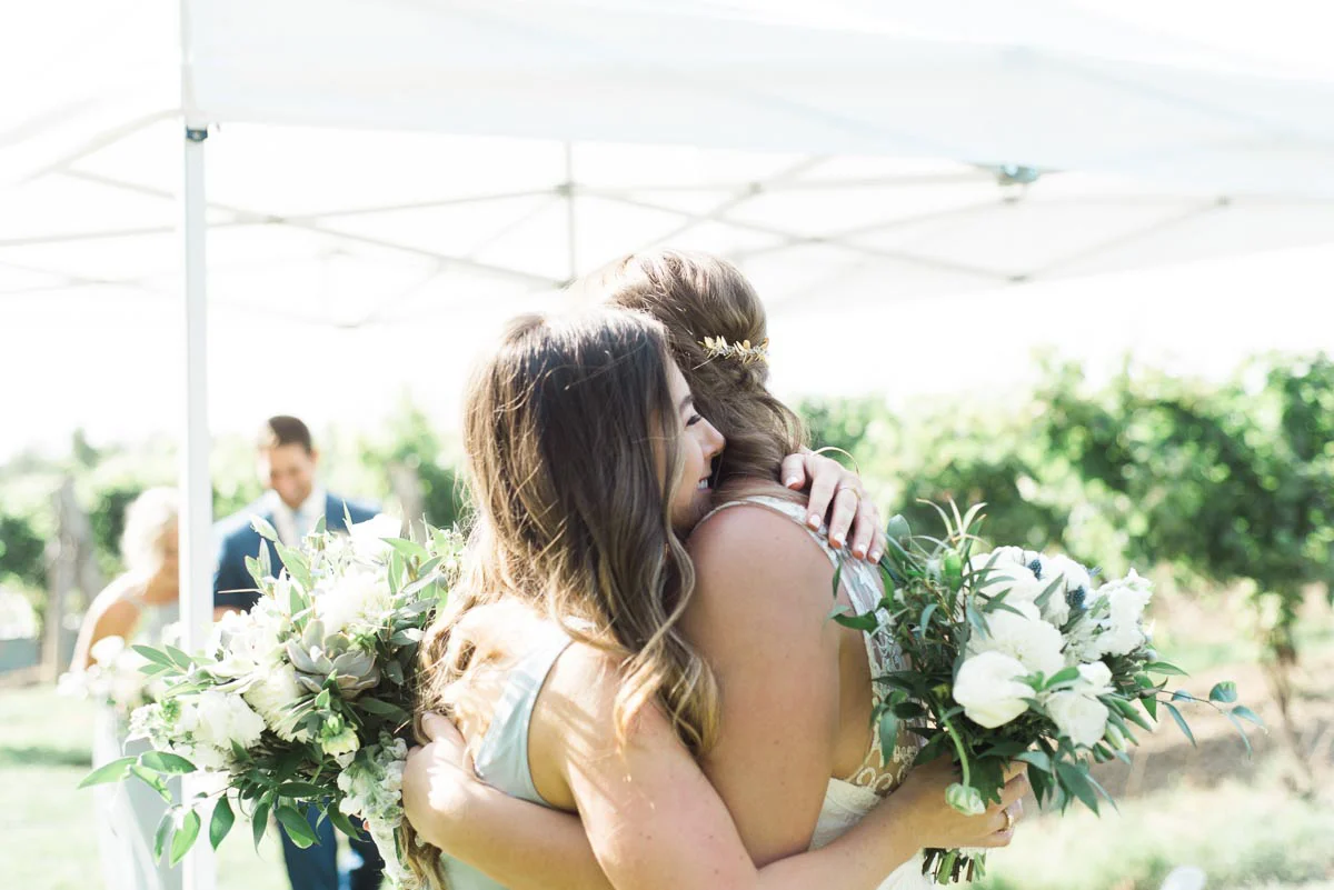 emily-jean-photography-vineyard-bride-swish-list-inn-on-the-twenty-cave-springs-winery-jordan-wedding-57.jpg
