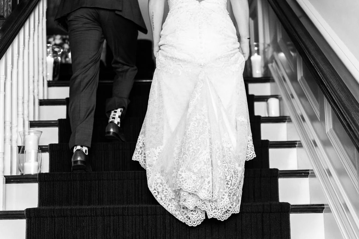emily-jean-photography-vineyard-bride-swish-list-inn-on-the-twenty-cave-springs-winery-jordan-wedding-92.jpg