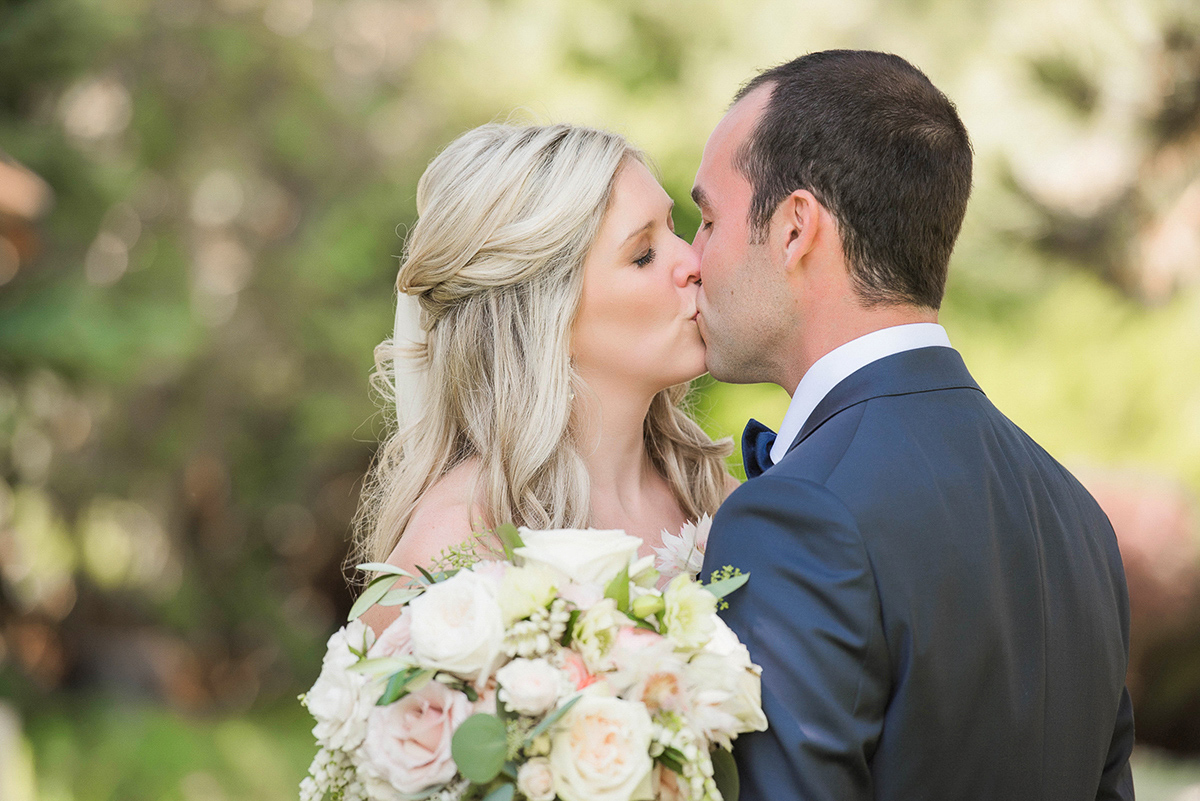 nataschia-wielink-photography-vineyard-bride-swish-list-white-oaks-niagara-on-the-lake-wedding-20.jpg