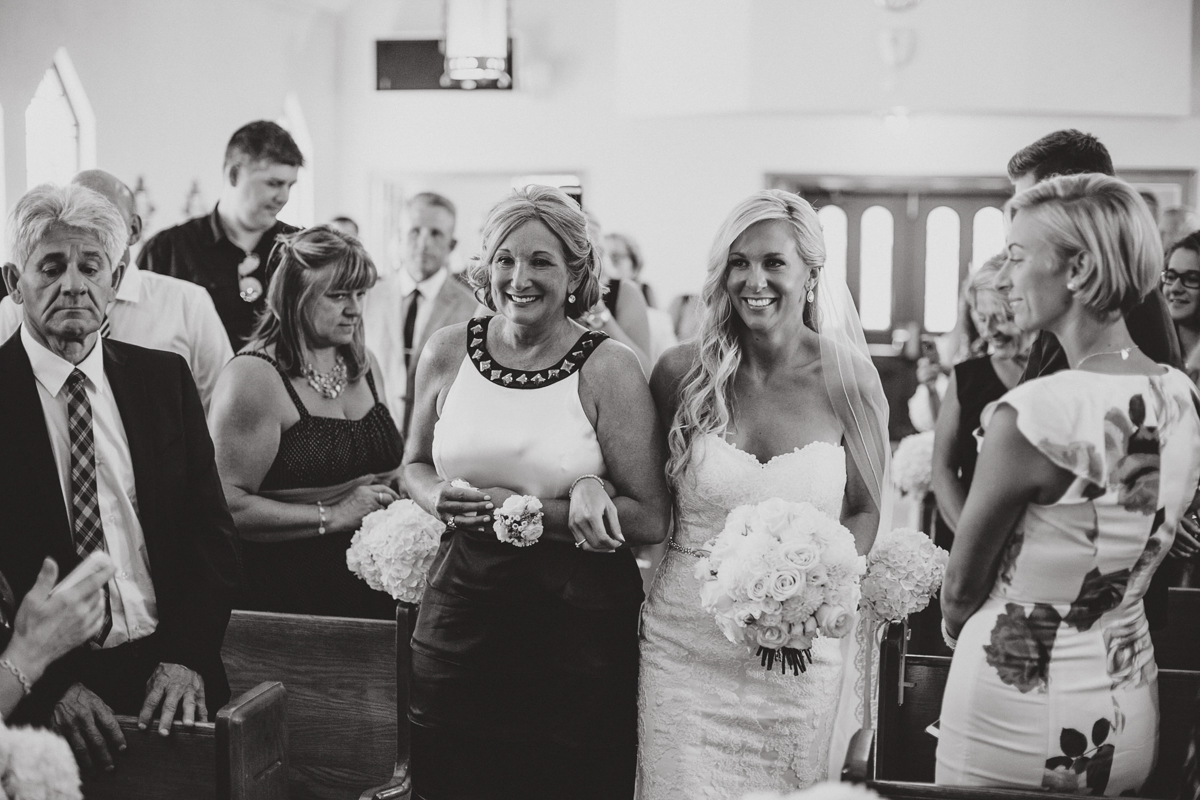 brandon-scott-photography-vineyard-bride-swish-list-stratus-vineyard-niagara-on-the-lake-wedding-9.jpg