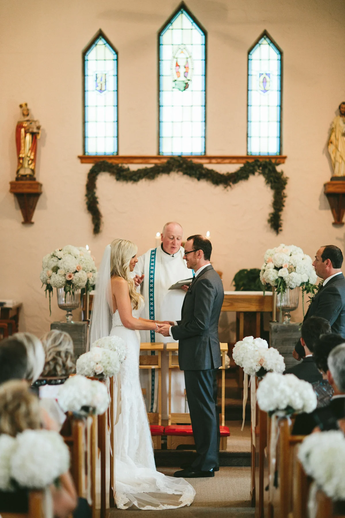 brandon-scott-photography-vineyard-bride-swish-list-stratus-vineyard-niagara-on-the-lake-wedding-10.jpg
