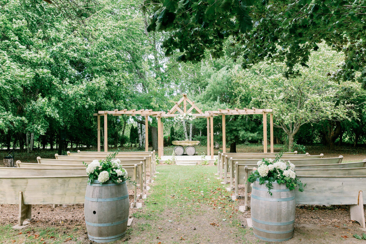 vineyard-bride-kayla-yestal-outdoor-summer-wedding-honsberger-estate-winery-niagara-toronto-vendor-0012.jpg