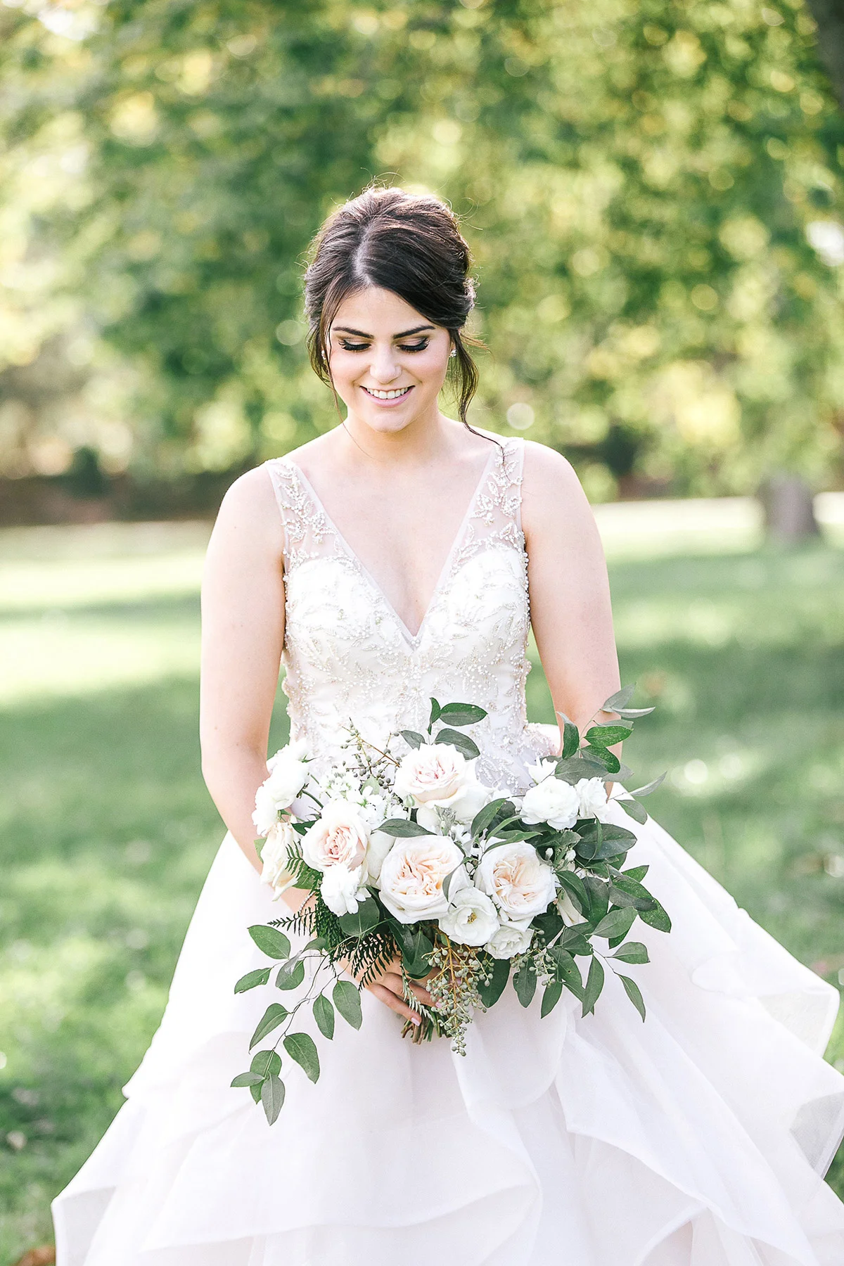 tamara-lockwood-photography-vineyard-bride-swish-list-the-old-courthouse-niagara-on-the-lake-wedding-26.jpg