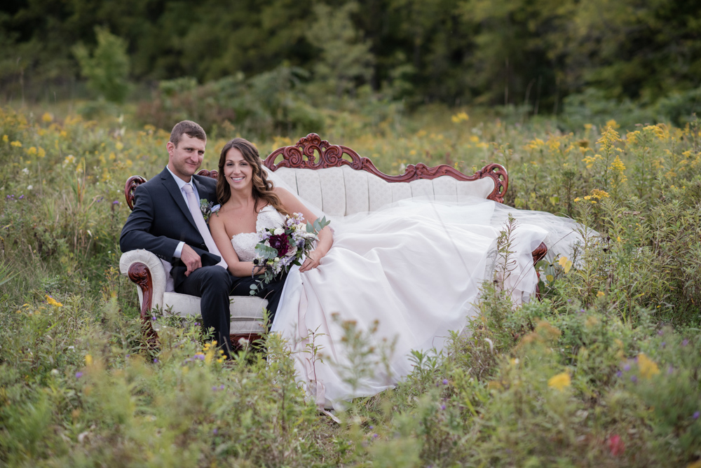 vineyard-bride-love-always-photography-ruthven-park-caygua-niagara-wedding-venue-toronto-southern-ontario041.jpg