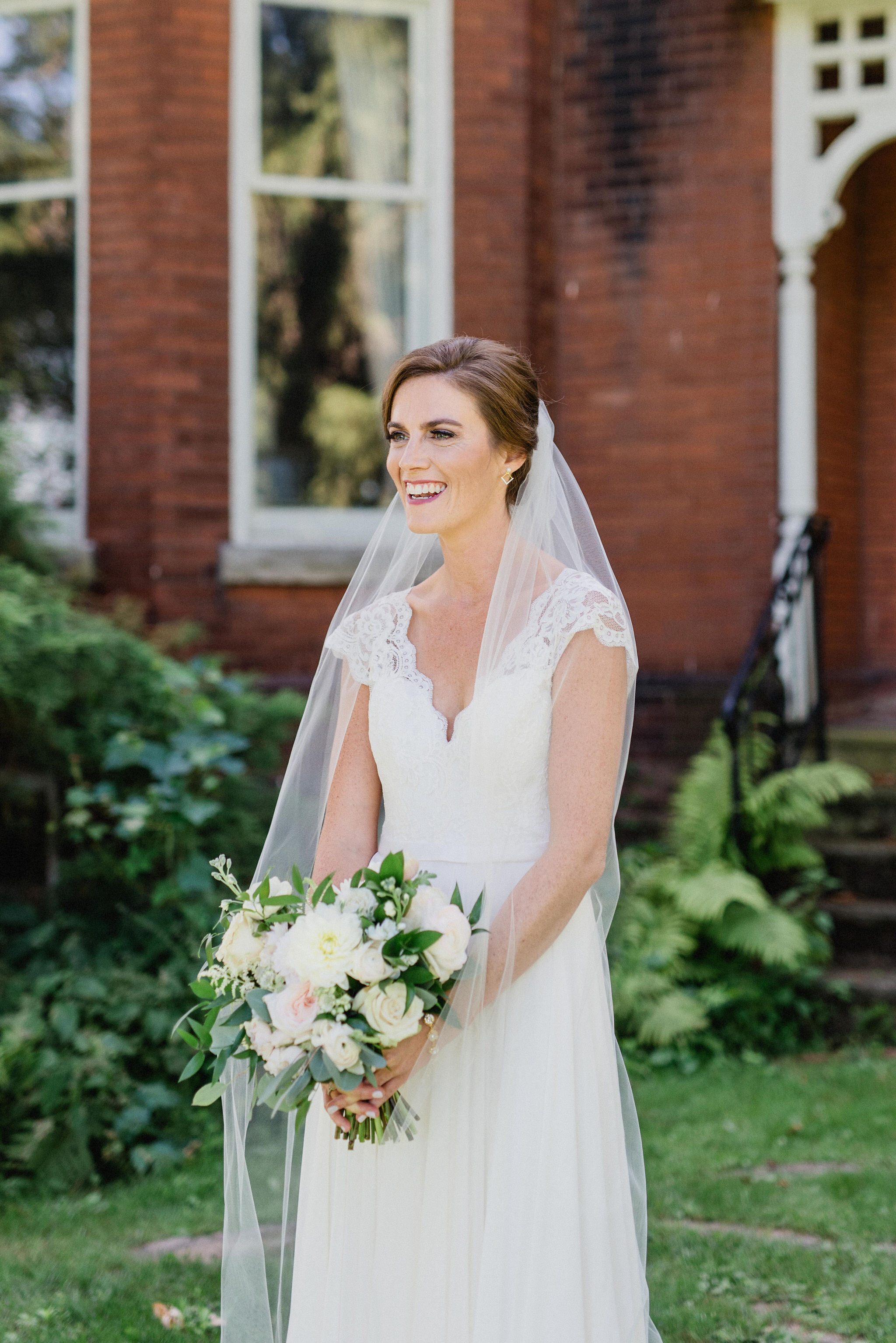 Honsberger-Estate-Wedding-Summer-Winery-Vineyard-Bride-Niagara-on-the-Lake-photos-by-Jacqueline-James-Photography-0036.JPG