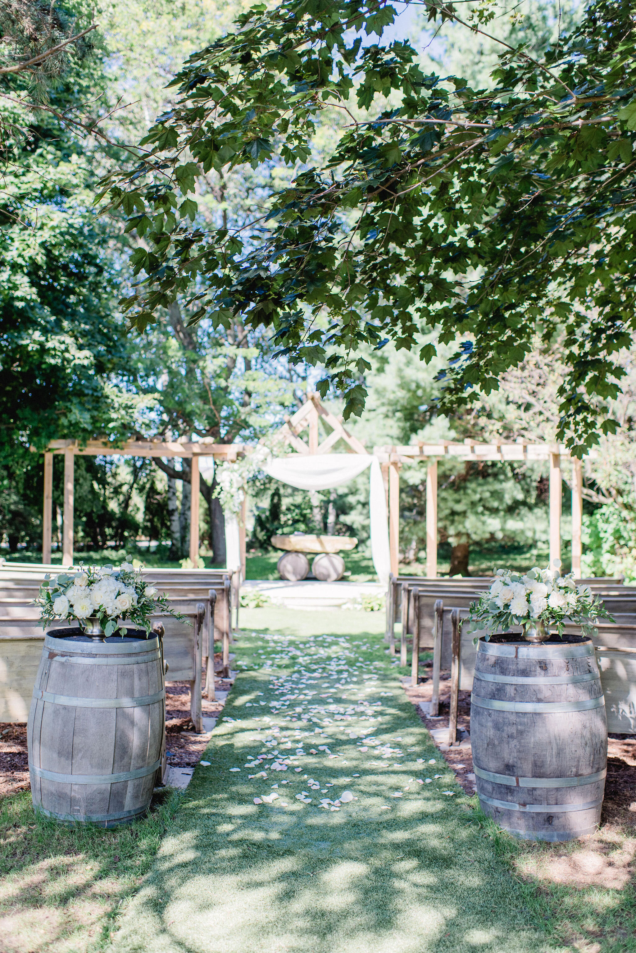 Honsberger-Estate-Wedding-Summer-Winery-Vineyard-Bride-Niagara-on-the-Lake-photos-by-Jacqueline-James-Photography-0062.JPG