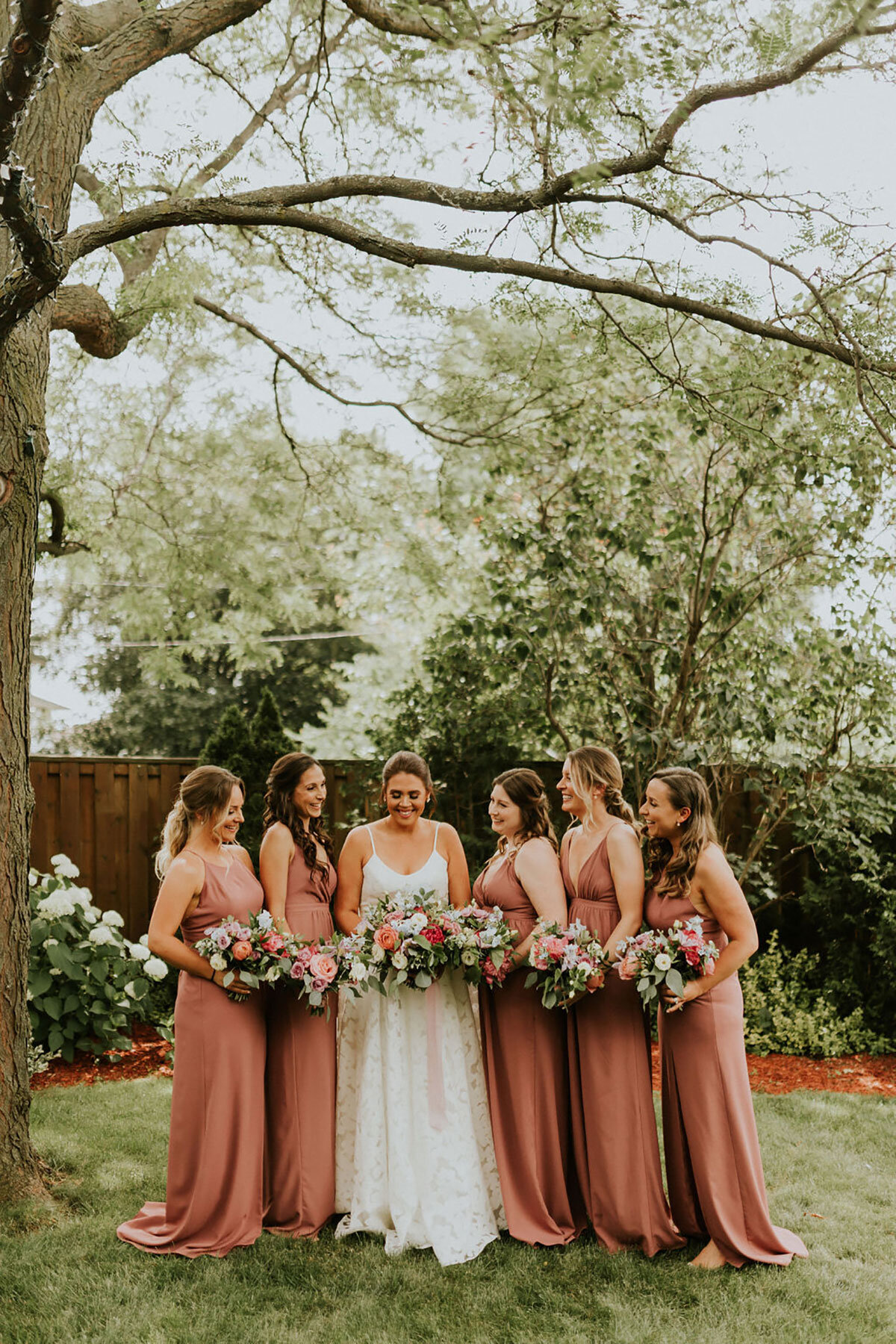 Honsberger-Estate-Wedding-Summer-Winery-Vineyard-Bride-Niagara-on-the-Lake-photos-by-Amos-Photography-0007.jpg