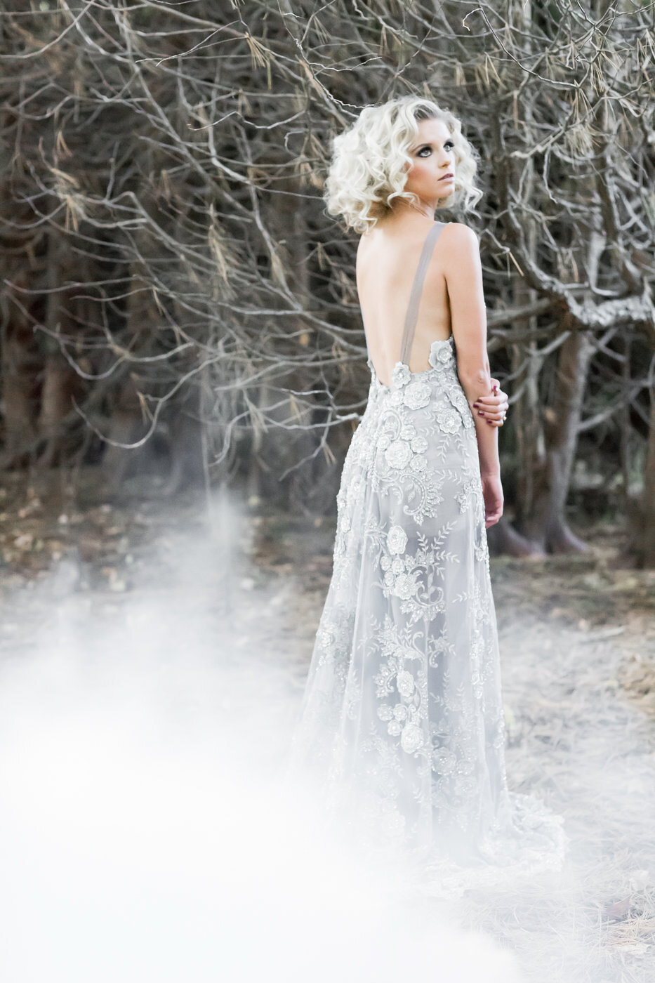 ooh-la-la-designs-vineyard-bride-swish-list-honsberger-estate-winery-jordan-halloween-editorial-73.jpg