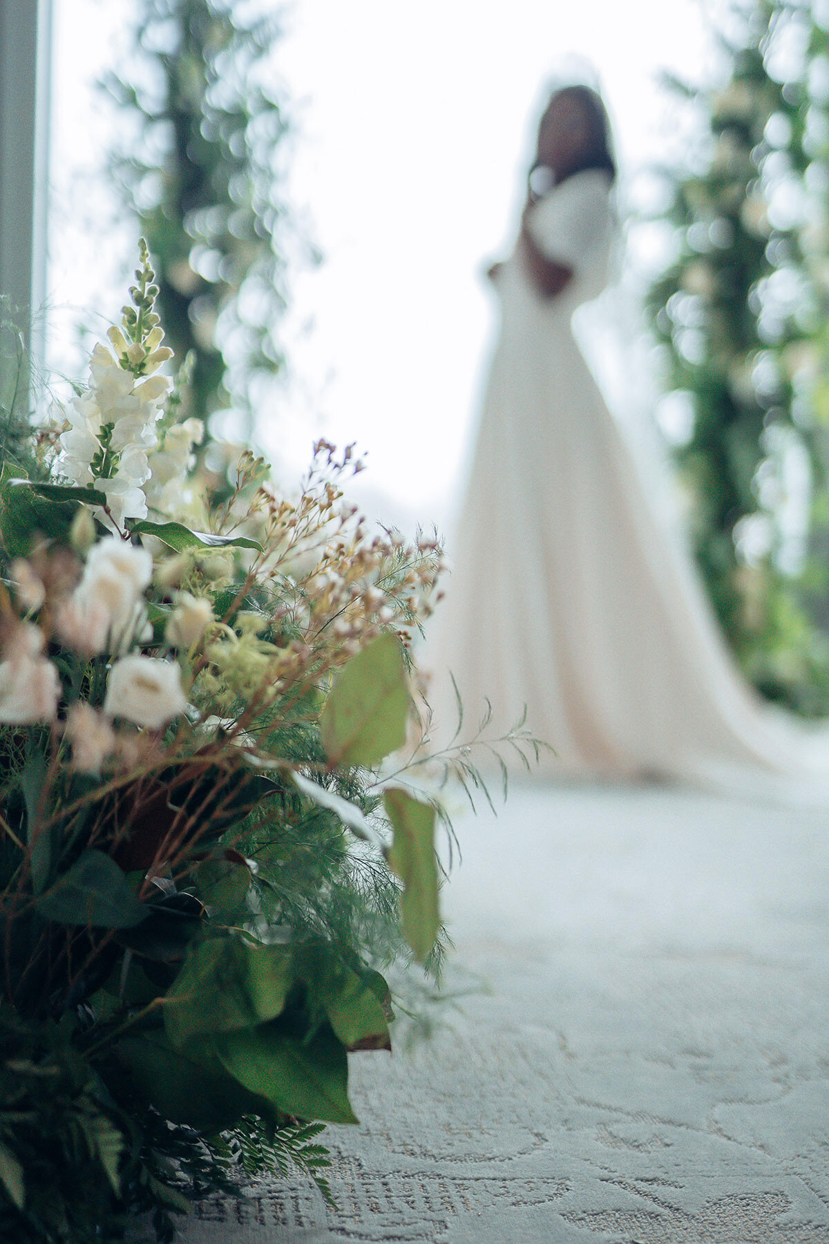 lisa-vigliotta-photography-vineyard-bride-swish-list-deer-creek-banquet-facility-ajax-wedding-editorial-27.jpg