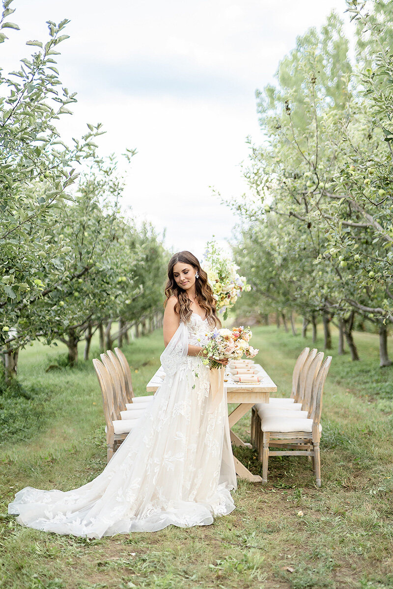 dylan-and-sandra-photography-vineyard-bride-swish-list-kurtz-orchards-niagara-on-the-lake-wedding-editorial-37.jpg